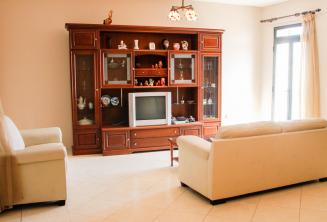 obývací pokoj v hostitelské maltské rodině