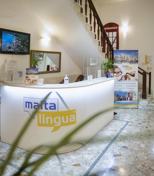 Jazyková škola pro dospělé